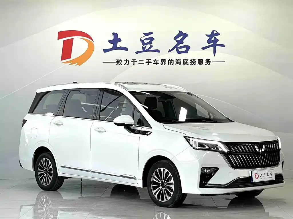 Wuling Jiachen — фото 9