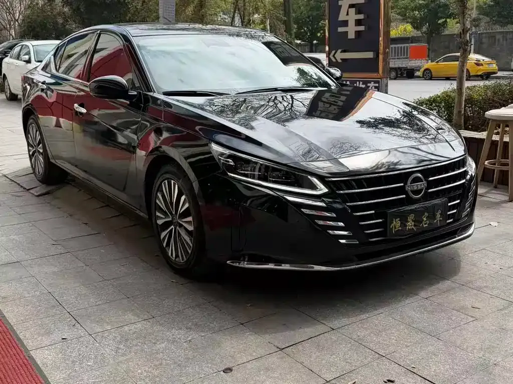 Nissan Teana — фото 4
