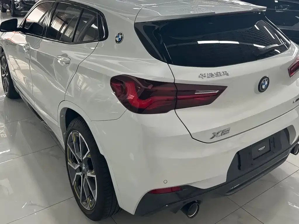 BMW X2 — фото 10