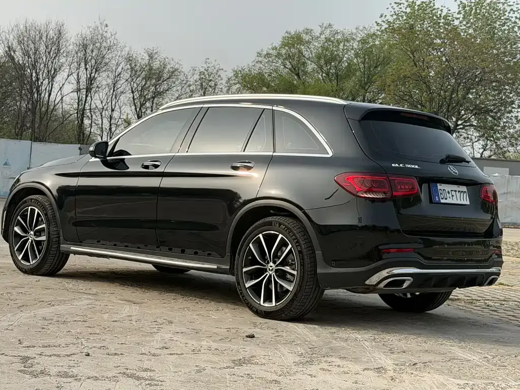 Mercedes-Benz GLC — фото 10