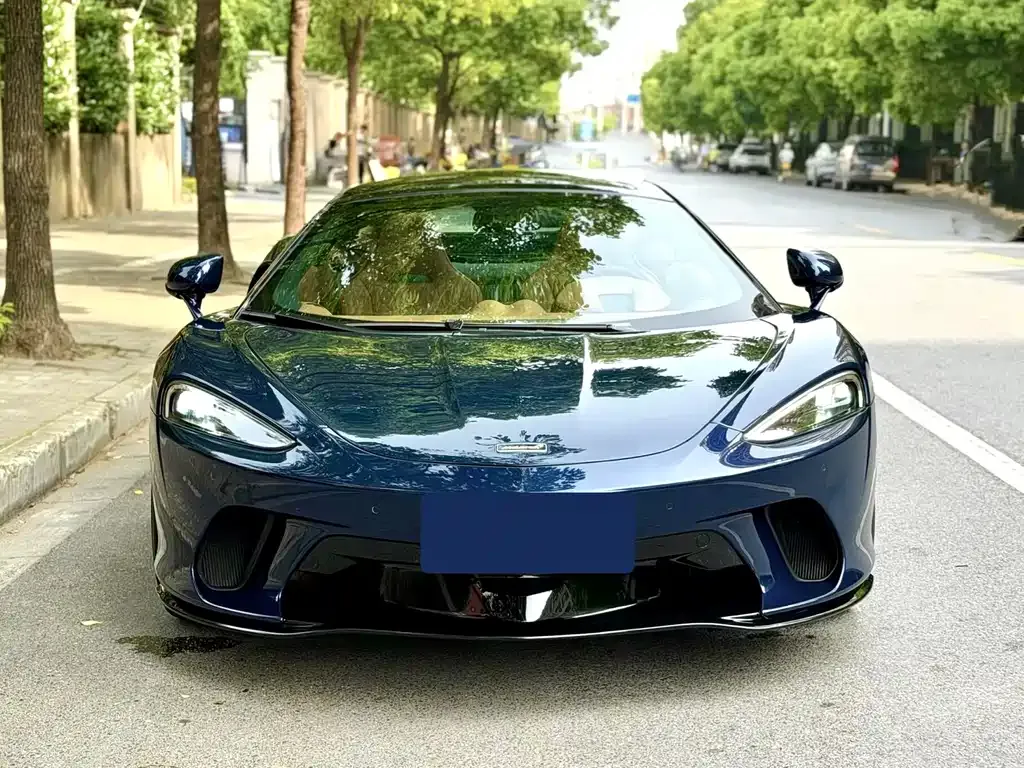 McLaren GT — фото 1