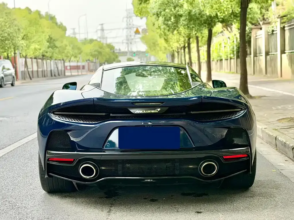 McLaren GT — фото 10