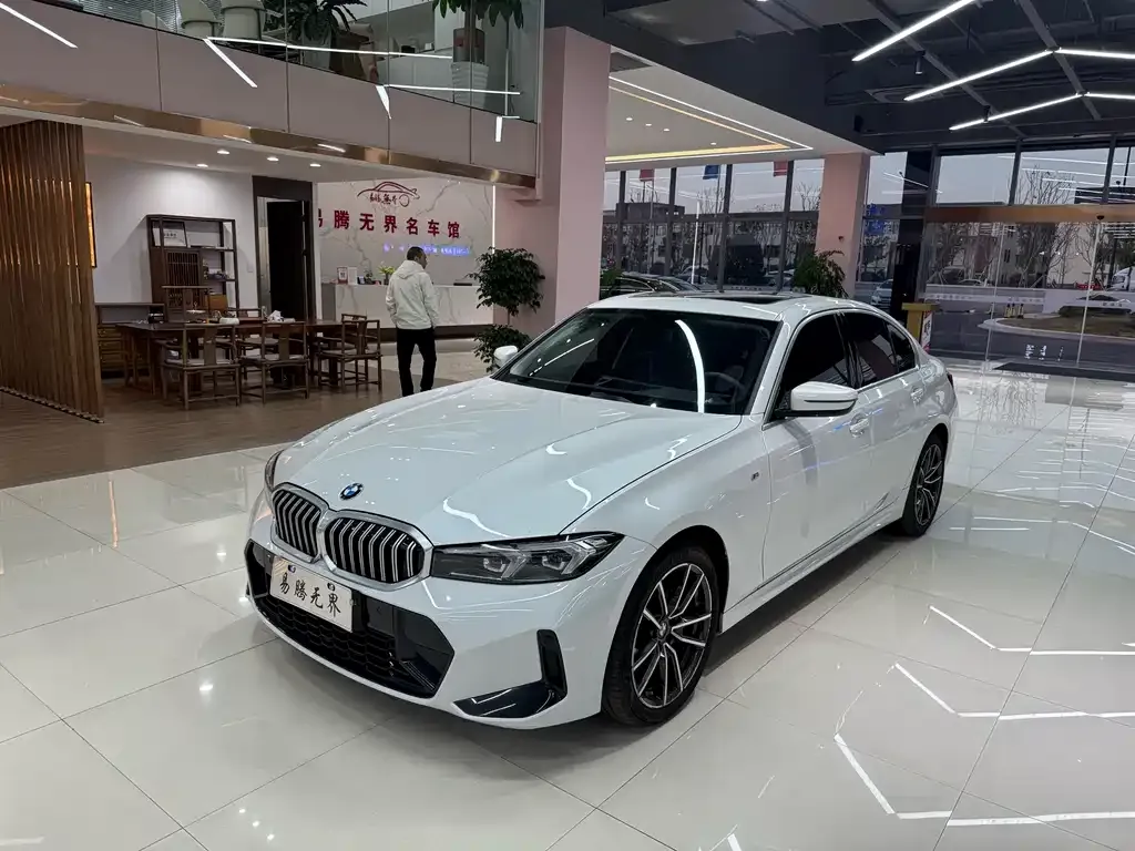 BMW 3 Series — фото 1