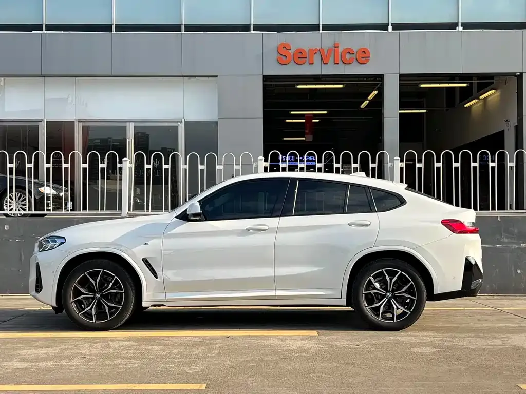 BMW X4 — фото 3