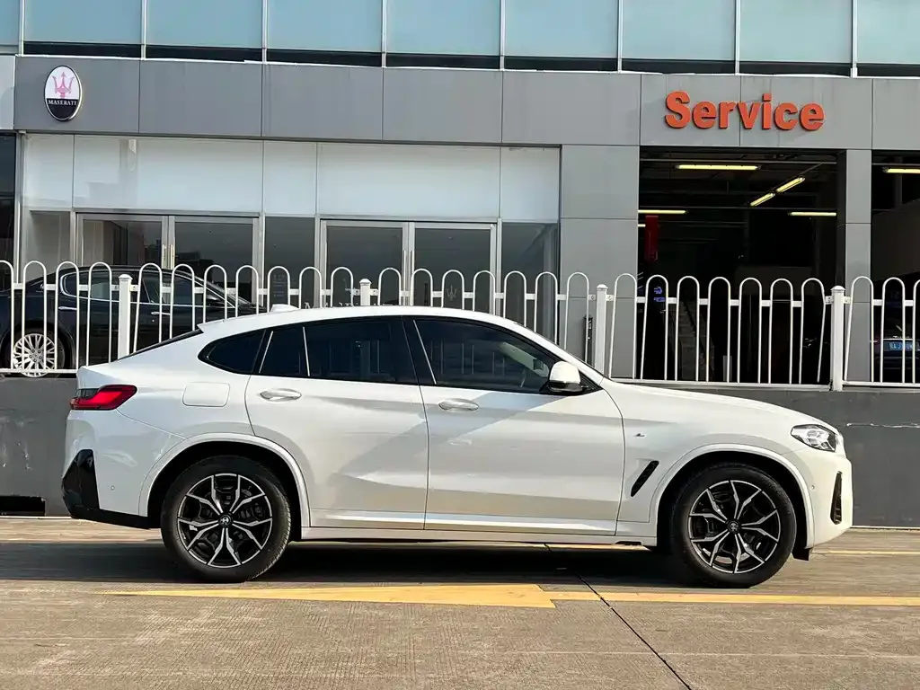 BMW X4 — фото 2
