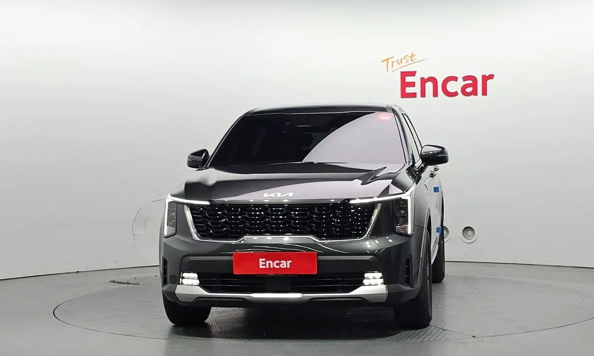 Kia Sorento — фото 5