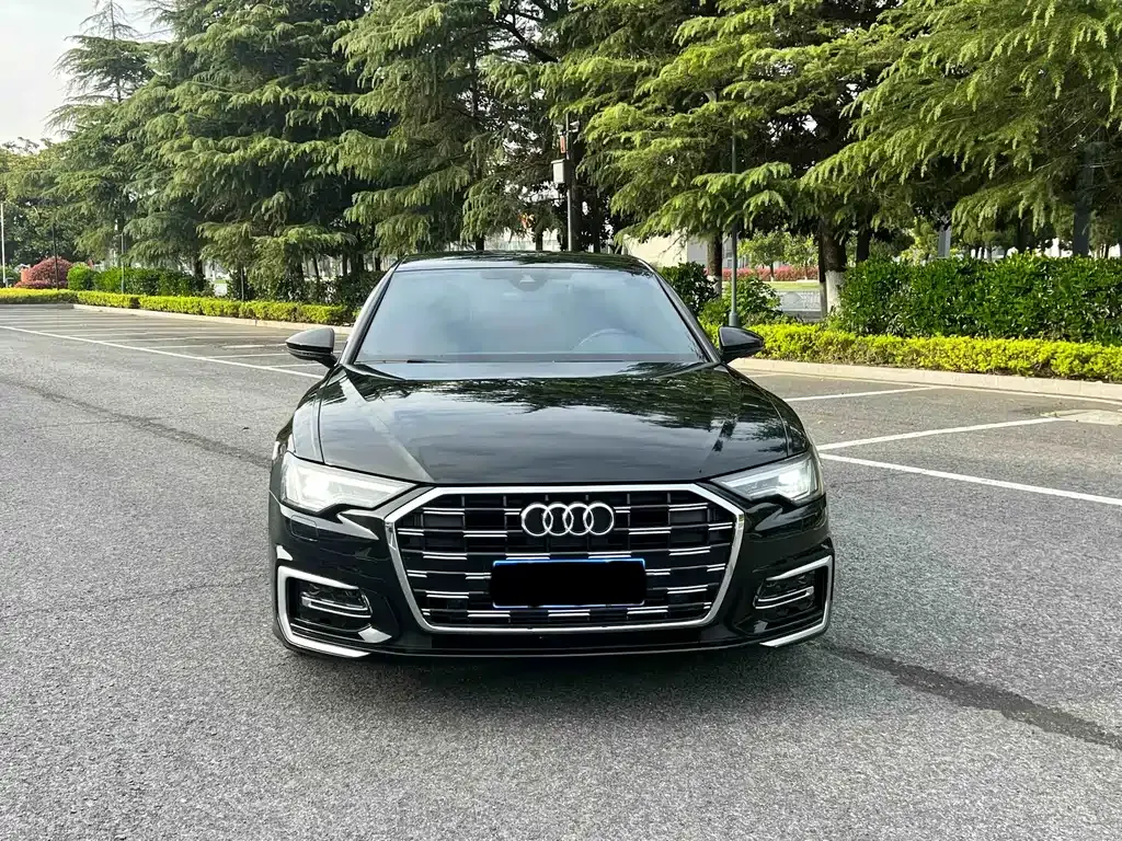 Audi A6L — фото 8