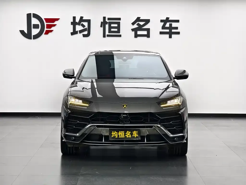 Lamborghini Urus — фото 7