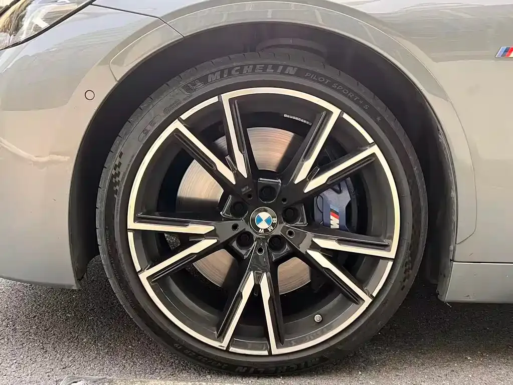 BMW M240i — фото 3