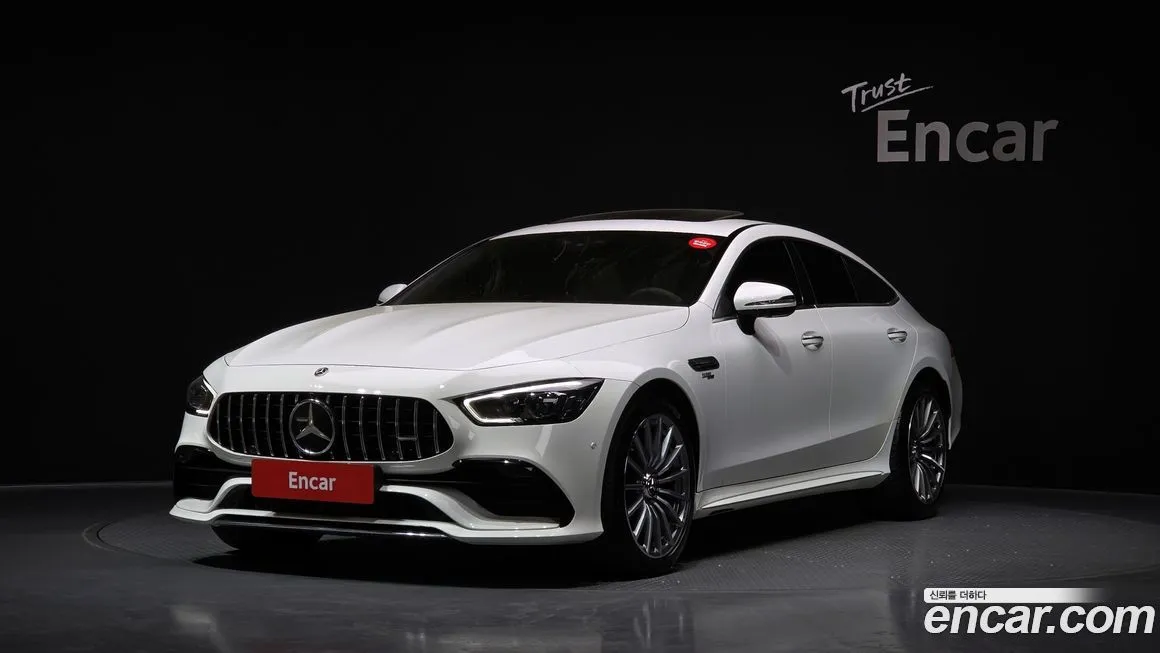 Mercedes-Benz AMG GT — фото 1