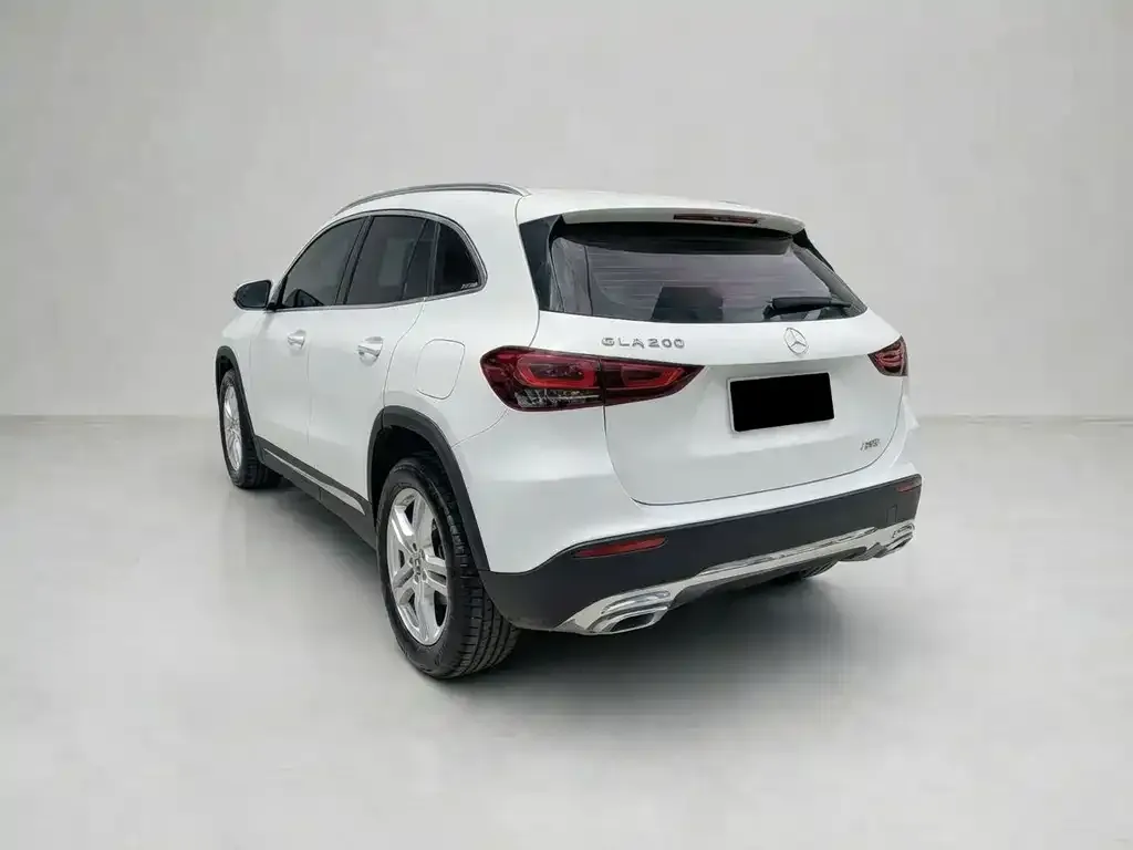 Mercedes-Benz GLA — фото 3