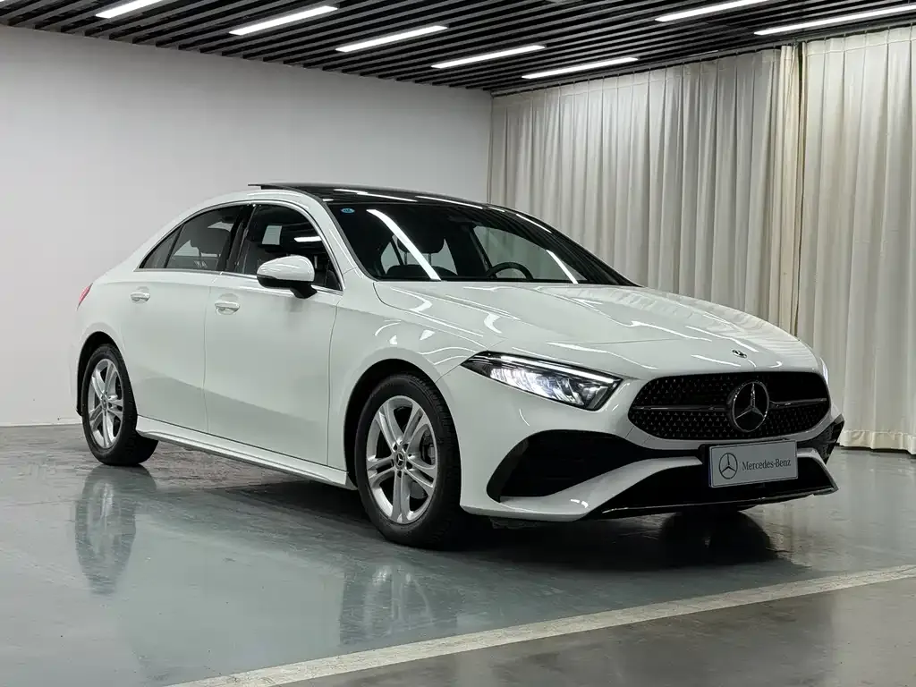 Mercedes-Benz A-Class — фото 4