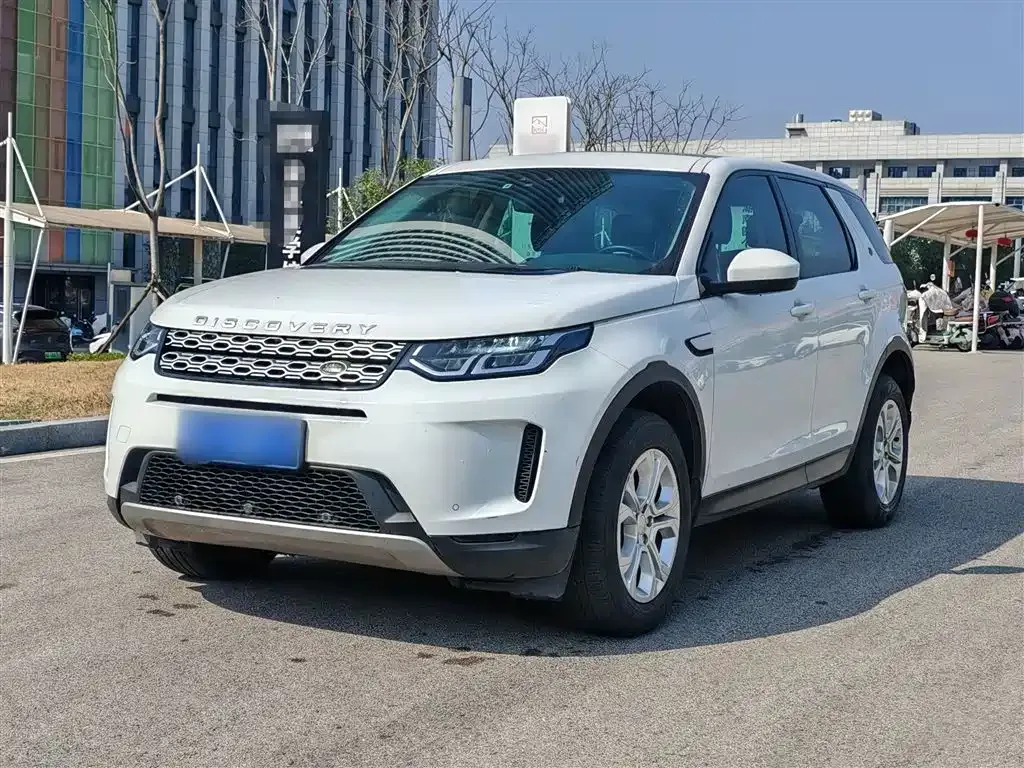 Land Rover Discovery Sport — фото 1