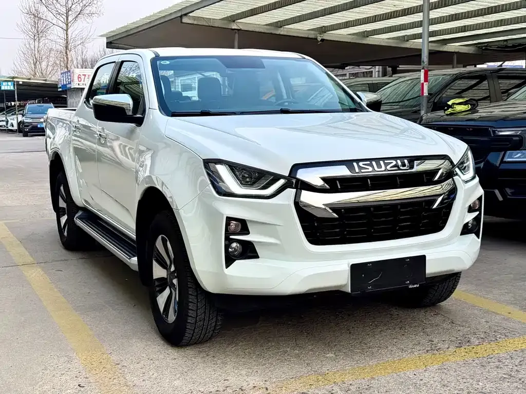 Isuzu D-MAX — фото 6
