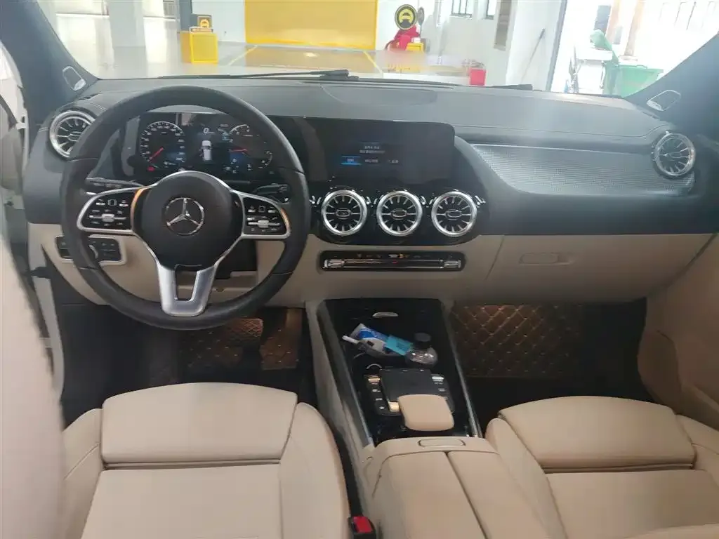 Mercedes-Benz GLA — фото 4