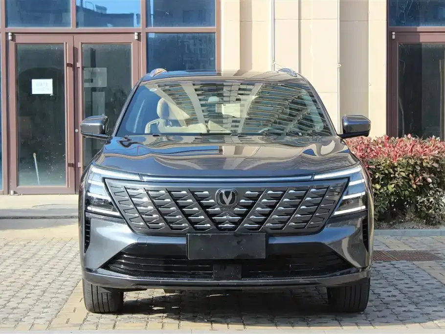 Changan CS75 PLUS — фото 10
