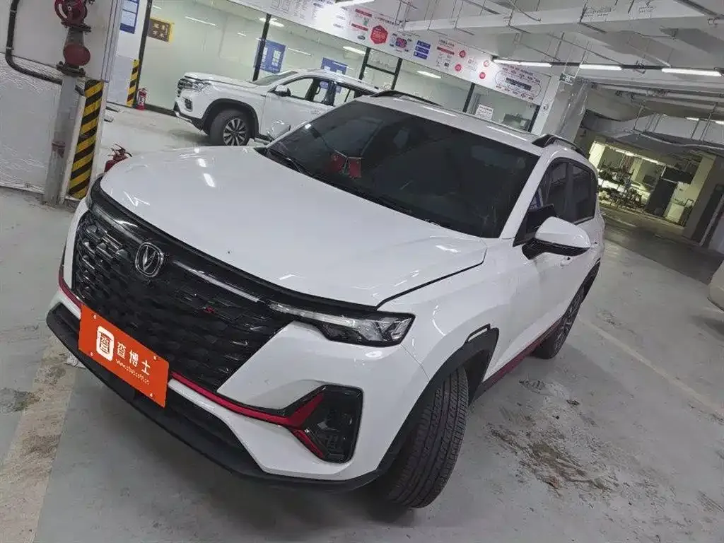 Changan CS35PLUS — фото 1