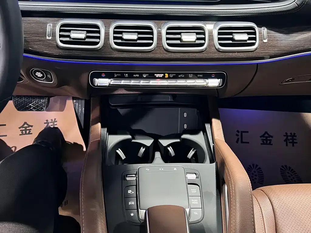 Mercedes-Benz GLE — фото 7