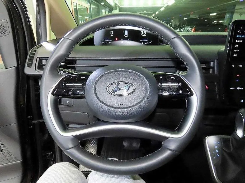 Hyundai Staria — фото 5