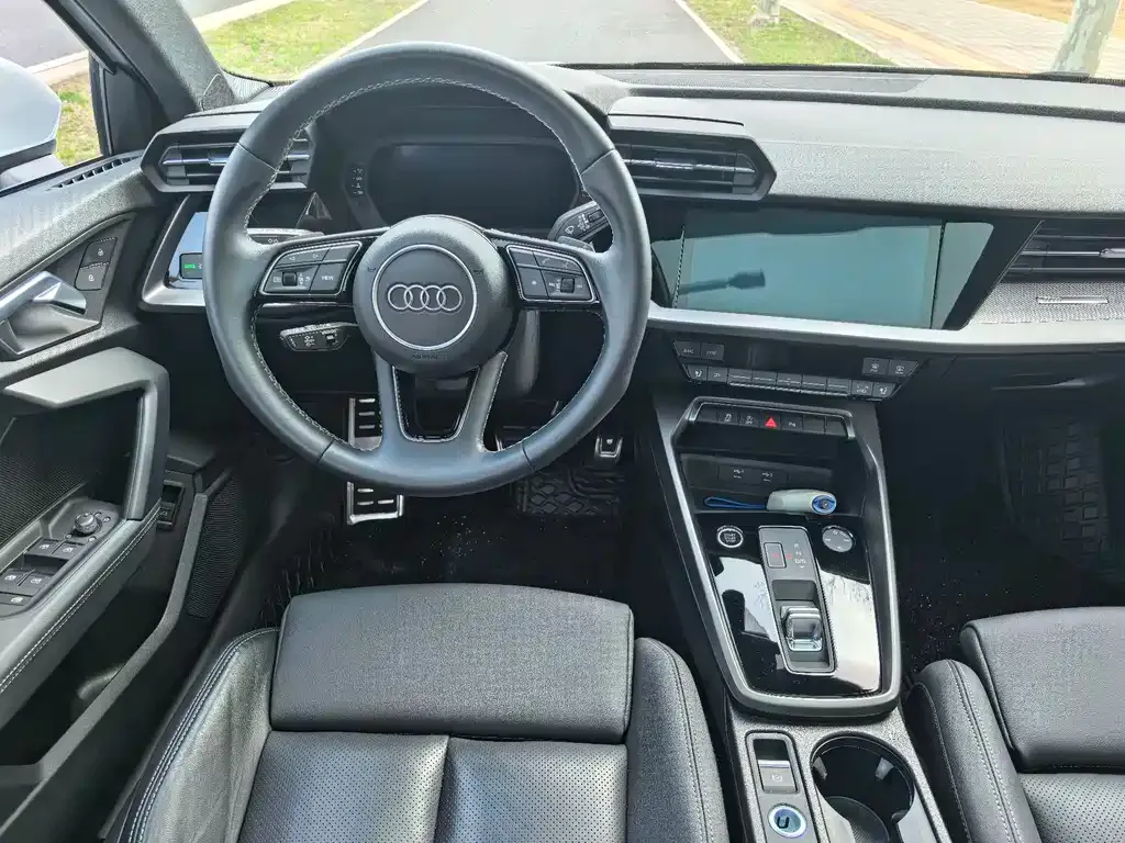 Audi A3 — фото 5