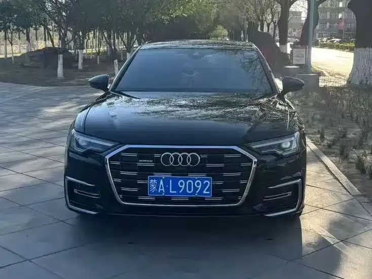 Audi A6L — фото 2