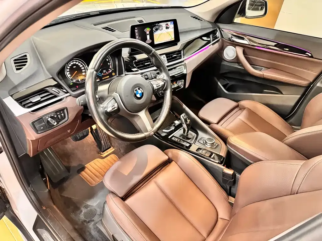 BMW X1 — фото 9