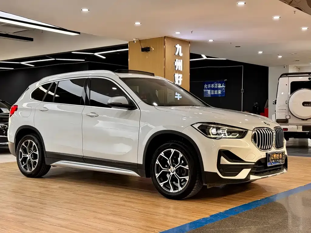 BMW X1 — фото 6