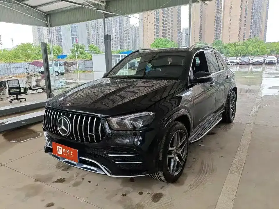Mercedes-Benz GLE AMG — фото 1