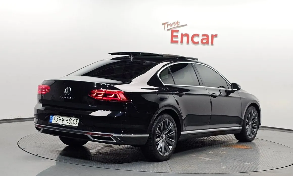 Volkswagen Passat — фото 5