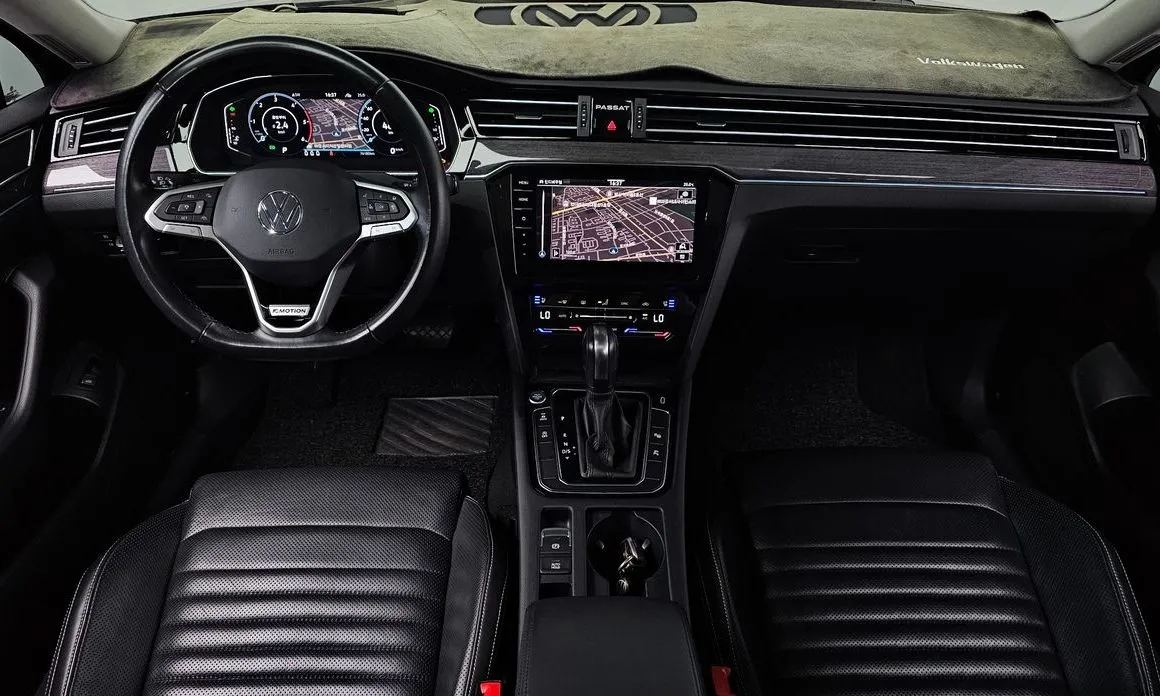 Volkswagen Passat — фото 2