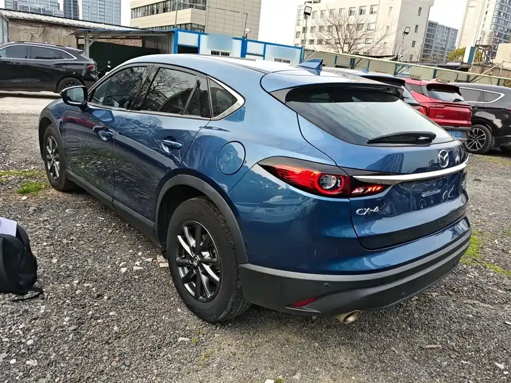 Mazda CX-4 — фото 9