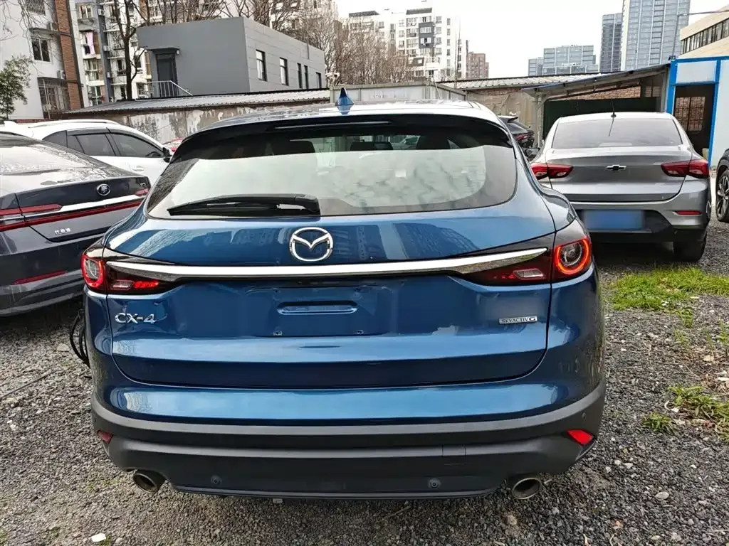 Mazda CX-4 — фото 8