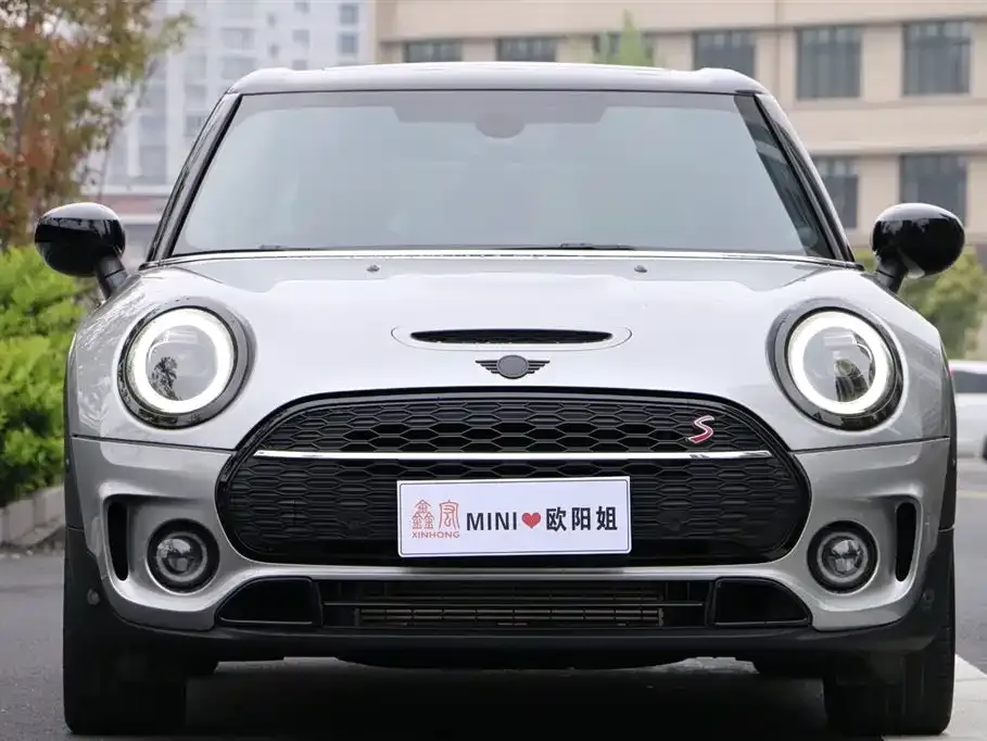 MINI Clubman — фото 6