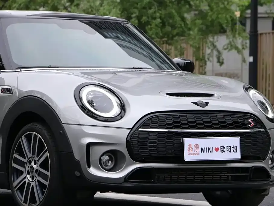 MINI Clubman — фото 7