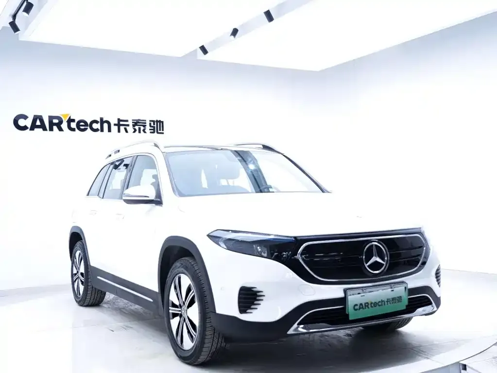 Mercedes-Benz EQB — фото 10