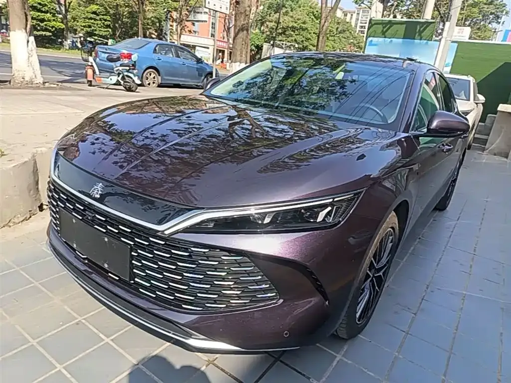 BYD Qin L — фото 1