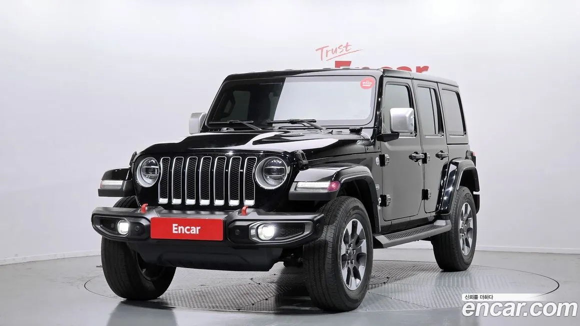 Jeep Wrangler — фото 1