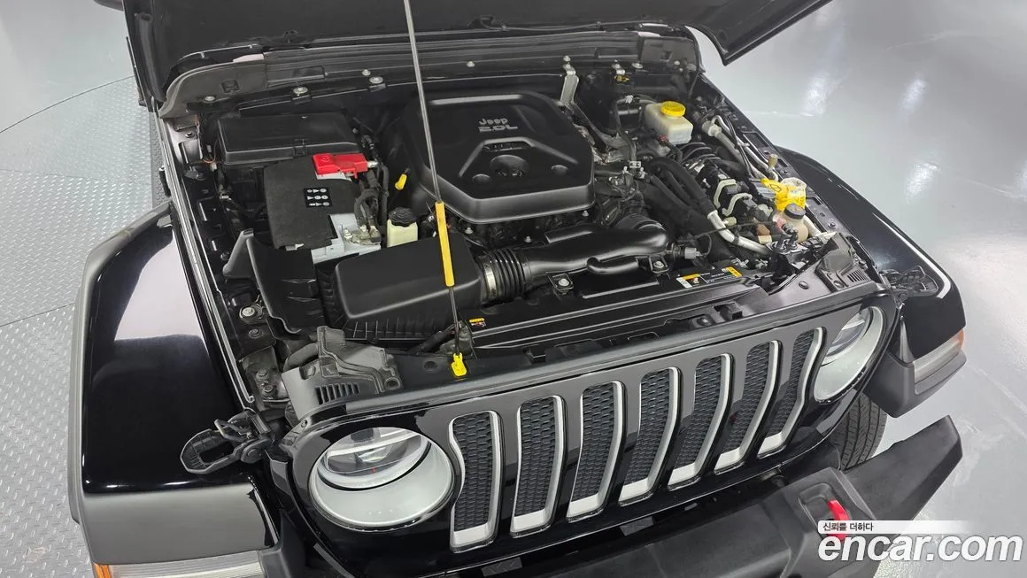 Jeep Wrangler — фото 8