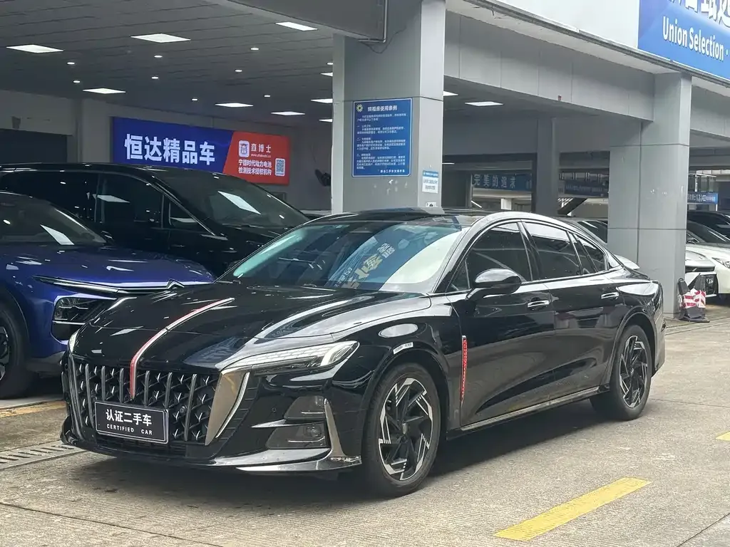 Hongqi H6 — фото 1