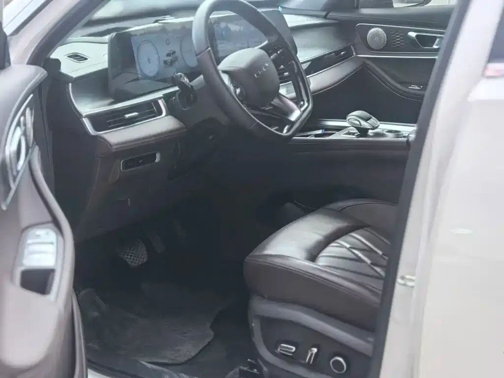 Chery Tiggo 8 PRO — фото 3