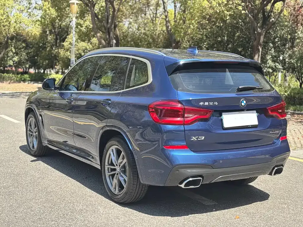 BMW X3 — фото 3