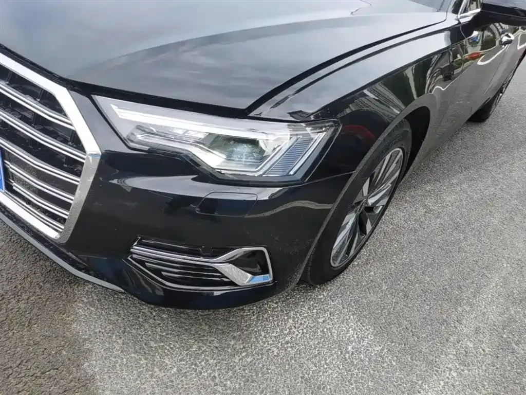 Audi A6L — фото 6