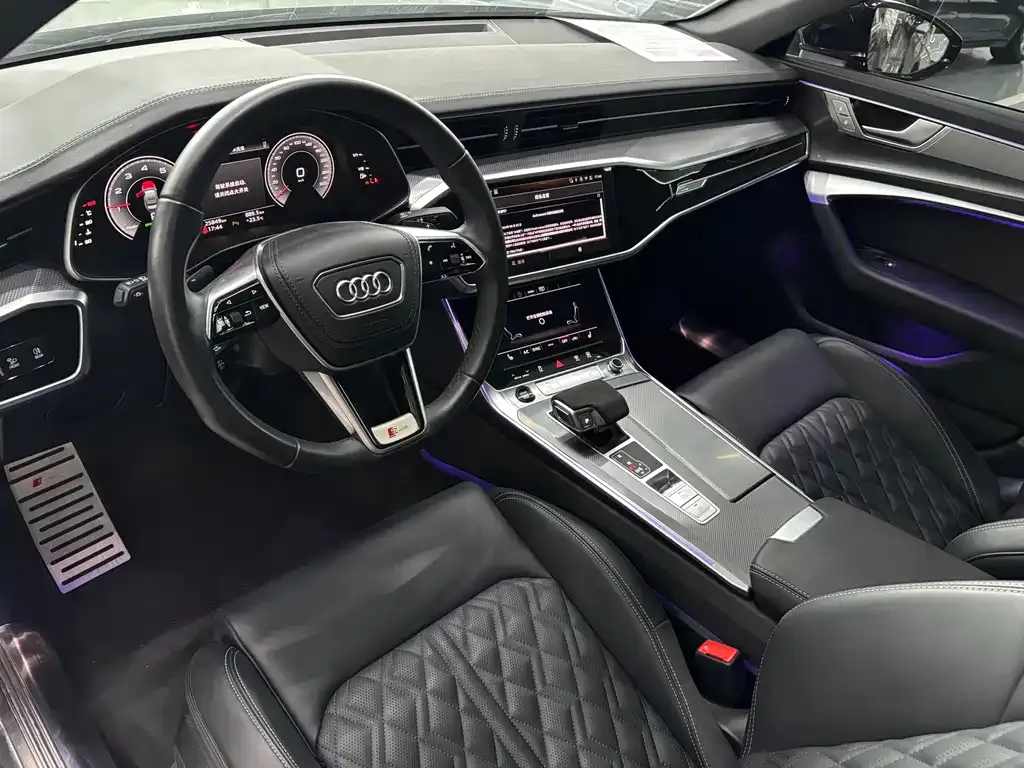 Audi A6L — фото 4