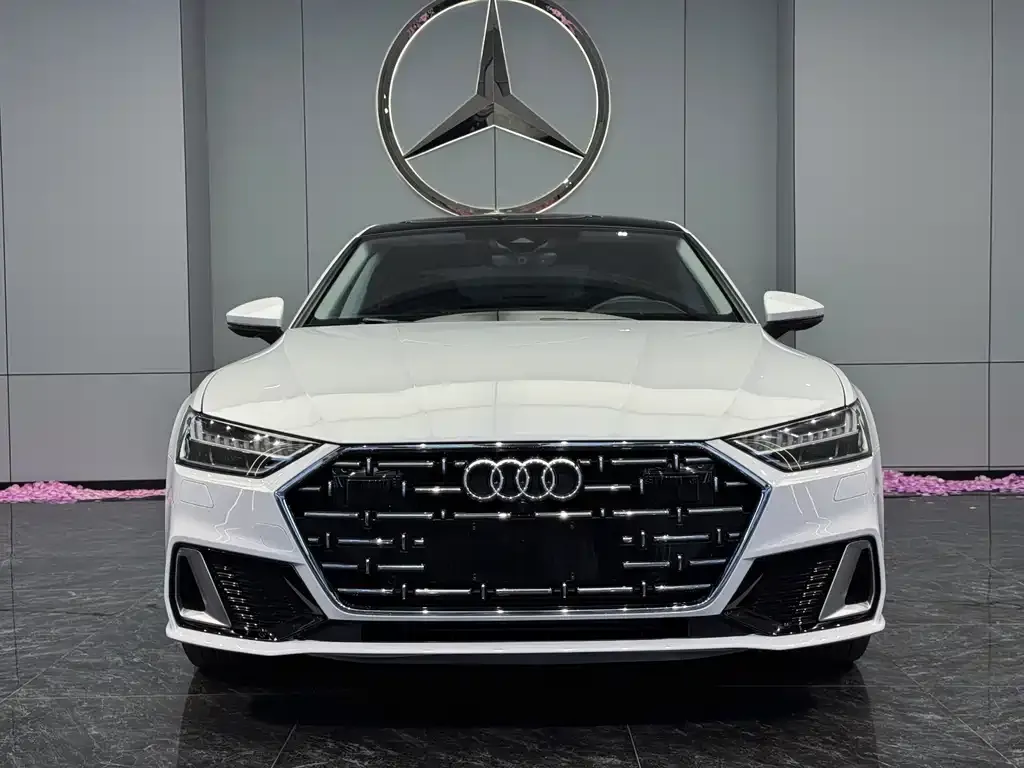 Audi A7L — фото 3