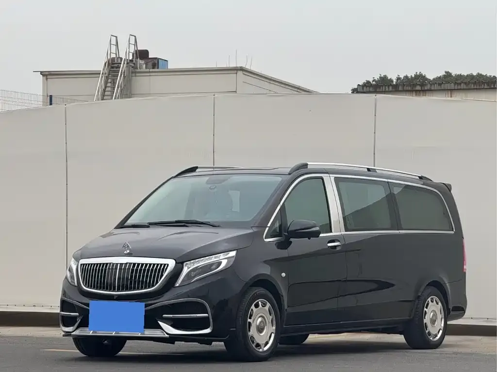 Mercedes-Benz Vito — фото 1