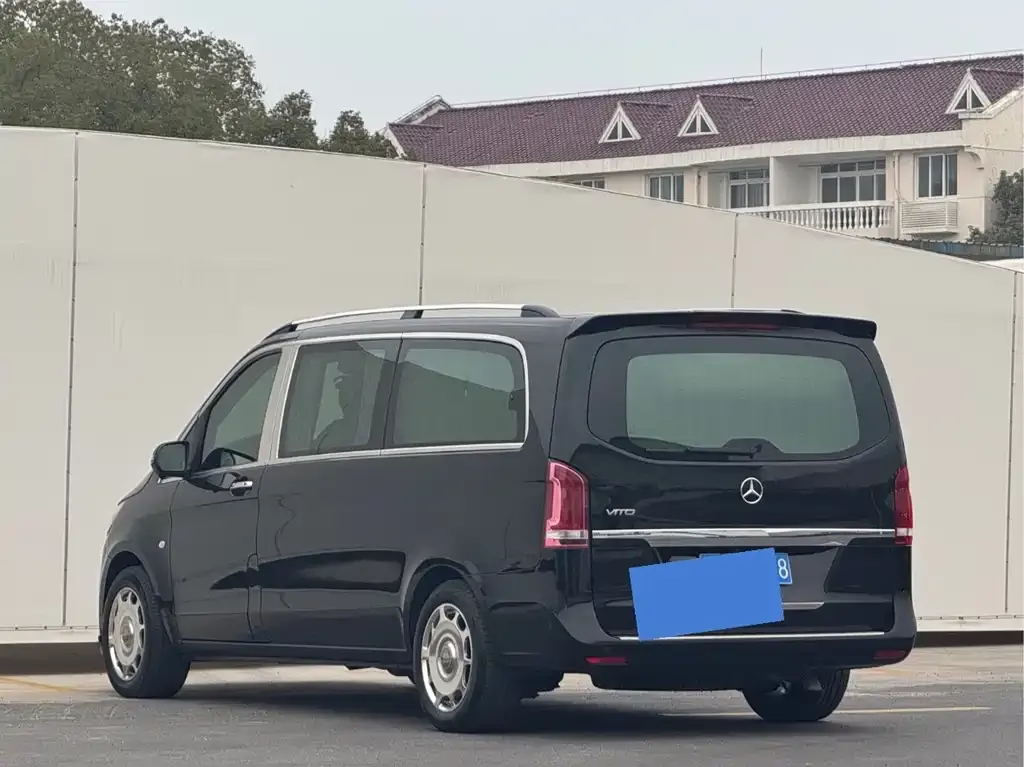 Mercedes-Benz Vito — фото 5