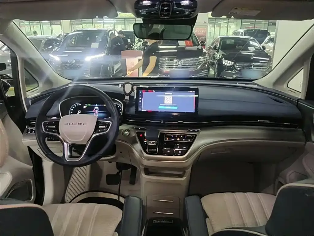 Roewe iMAX8 — фото 10