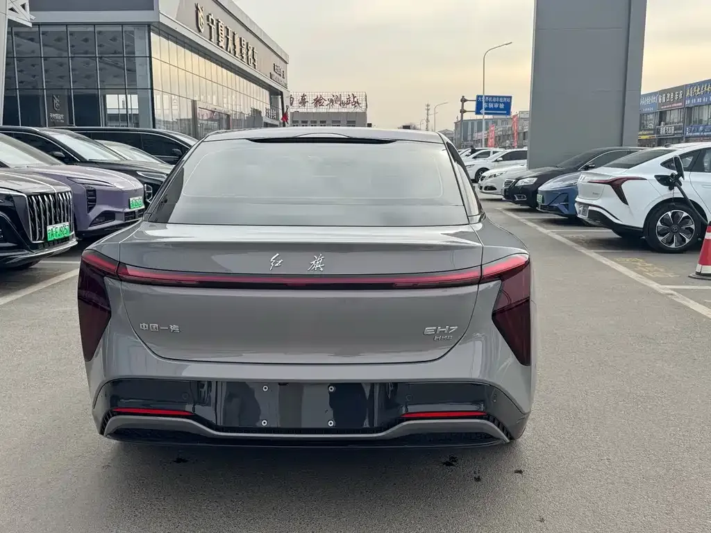 Hongqi EH7 — фото 10