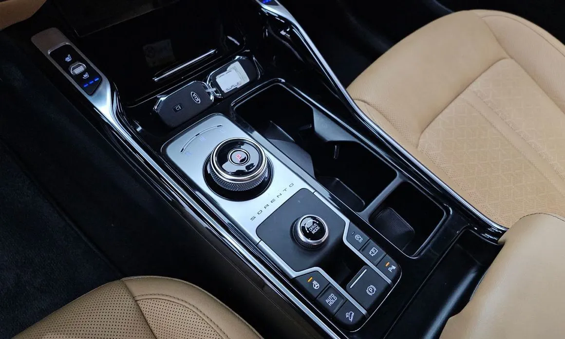 Kia Sorento — фото 2