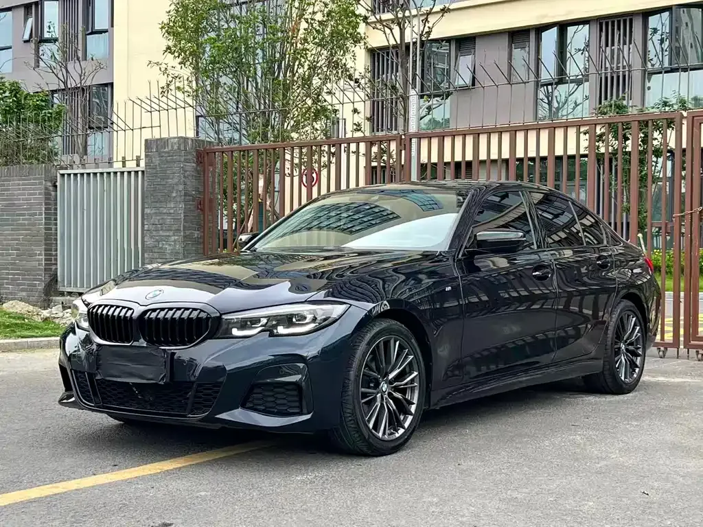 BMW 3 Series — фото 1